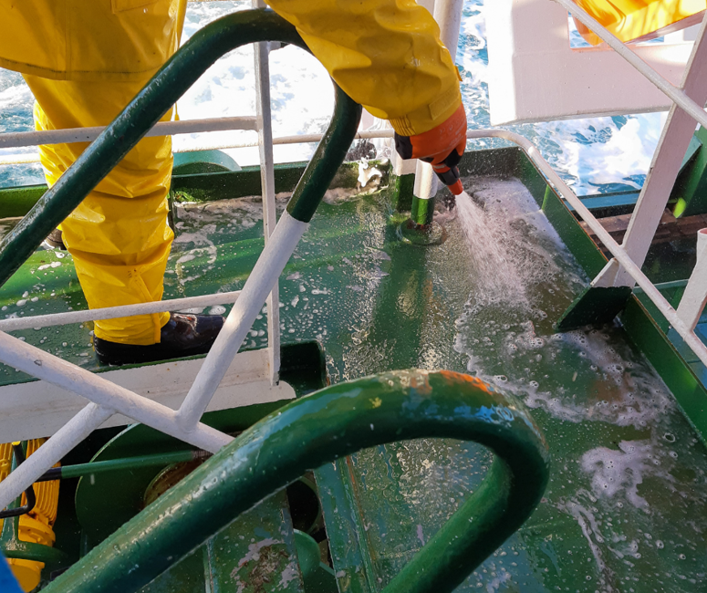 ship washing