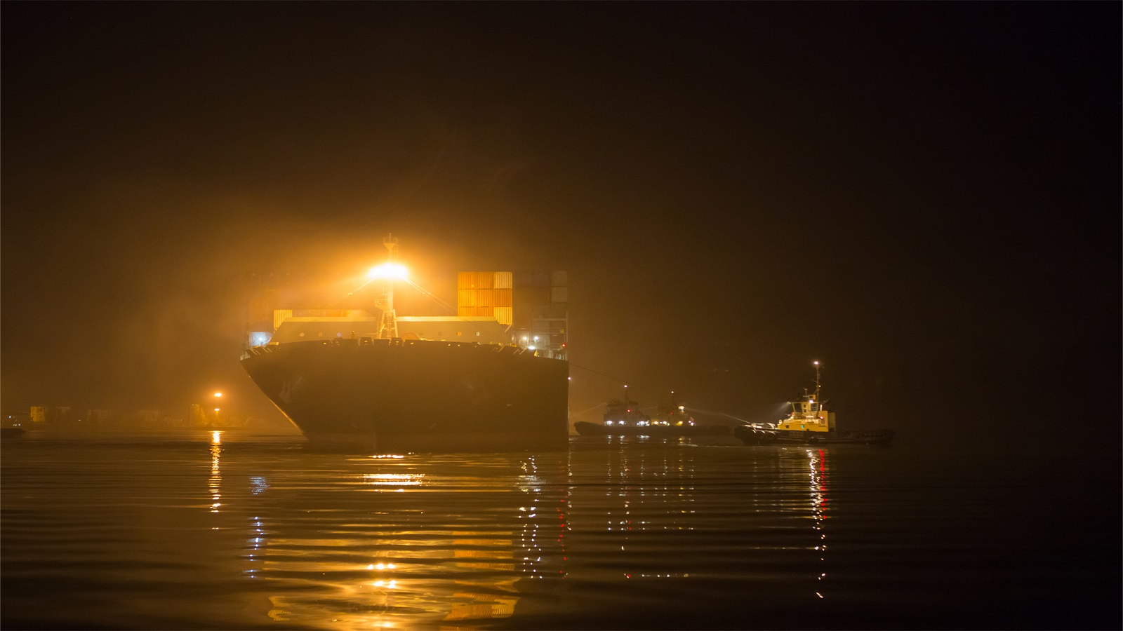 1600 x 900 Vessel at night 1600 x 900 Vessel at night